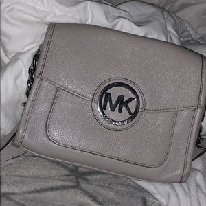Light grey Michael kors purse